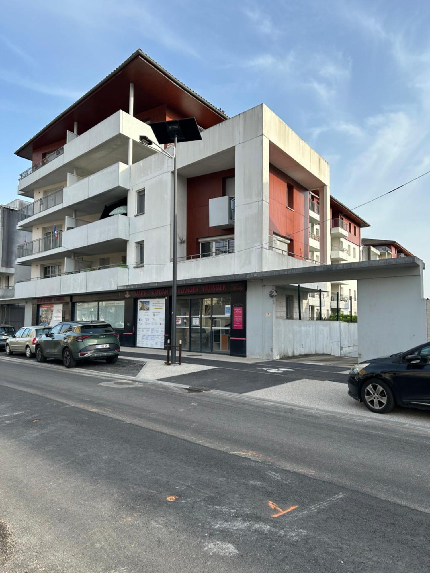 Appartement Cosy Agen Centre Avec Lit King Size Eksteriør billede